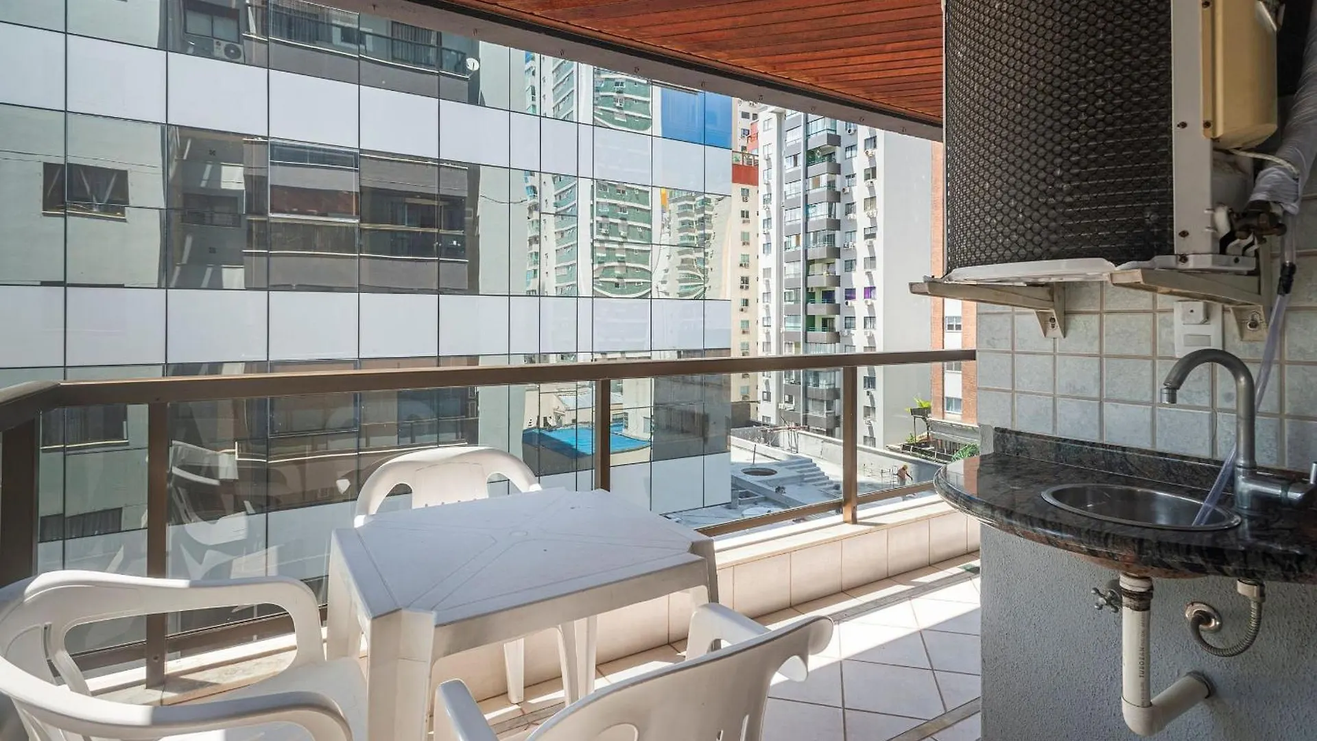 Apartment Ferienwohnung Lbty053 - Localizacao Imbativel No Coracao De Bc Balneário Camboriú